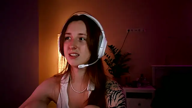she_tora69 webcam