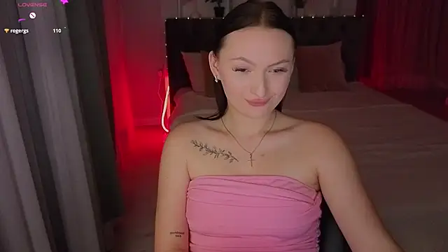 MizLouLou webcam