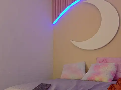 SamanthaLaurent webcam