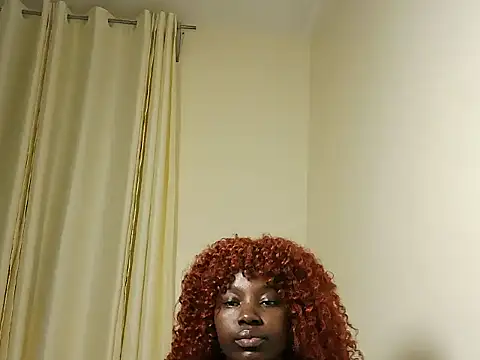 fineebonyroses webcam
