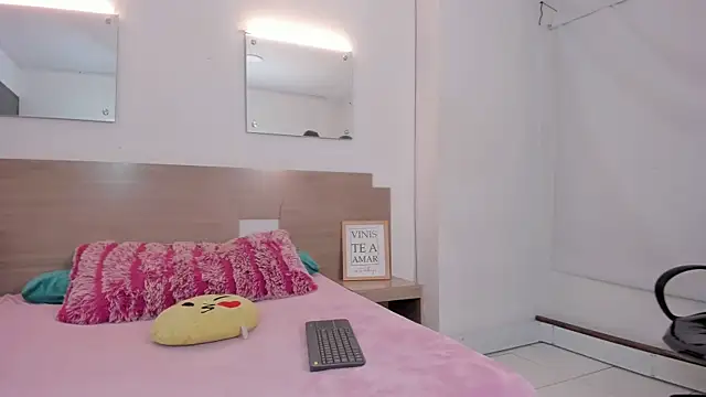 AlissonandJoey webcam