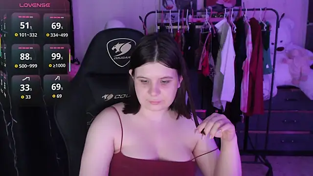 AmyVibess webcam