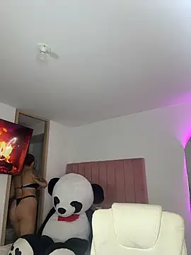 Janettcruz webcam