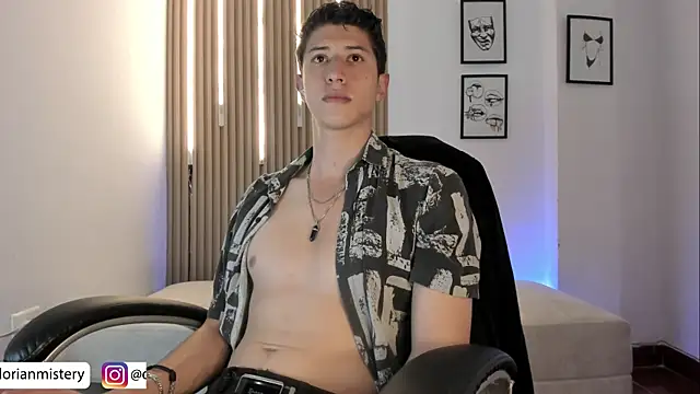 Dorianmistery2322_ webcam
