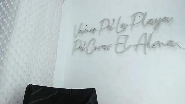 brillit-squirt webcam