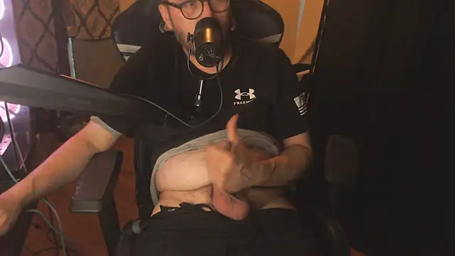 chicostick413 webcam