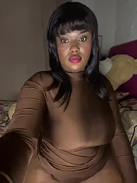 QUEEN_NOBUHLE_FEMDOM_777 webcam