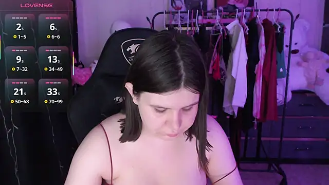 AmyVibess webcam