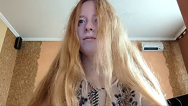 KateVibe_01 webcam