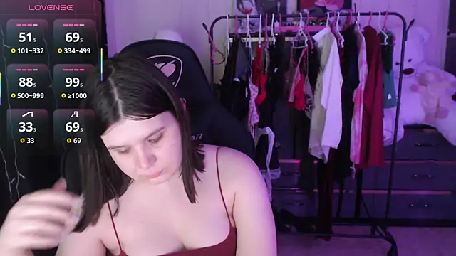 AmyVibess webcam