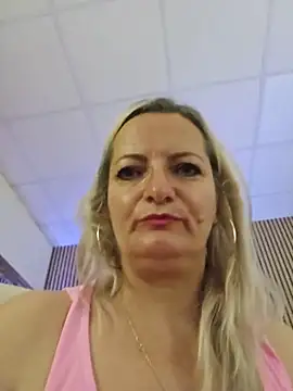 LadyTouch webcam