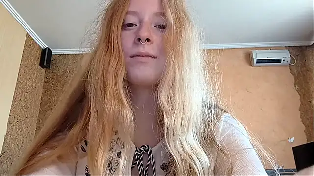 KateVibe_01 webcam