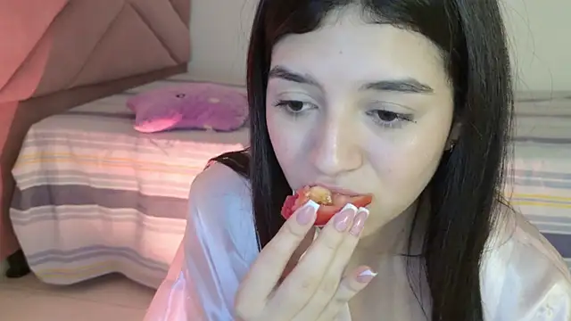 eva_sin18 live cam on StripChat