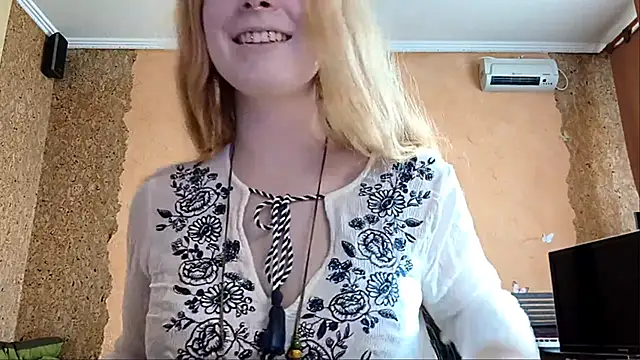 KateVibe_01 live cam on StripChat