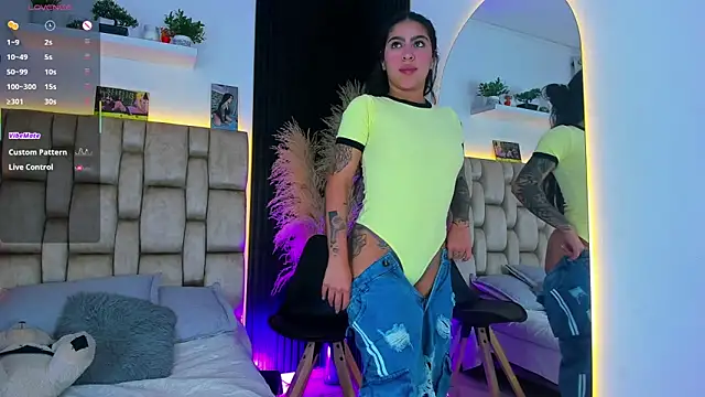 little_sophie18 webcam