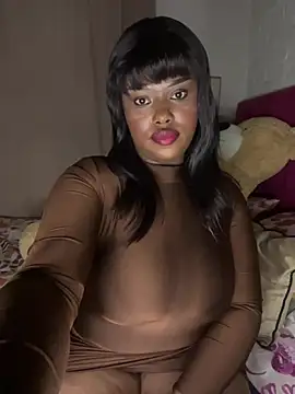 QUEEN_NOBUHLE_FEMDOM_777 webcam