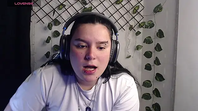 Nika_1_ webcam