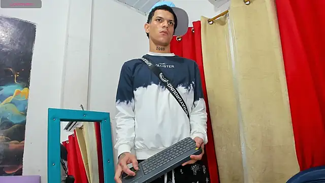 big_hot_boy_ webcam