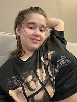 HornyGirlH webcam