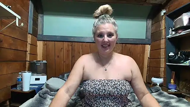 lisaxlovexxx webcam