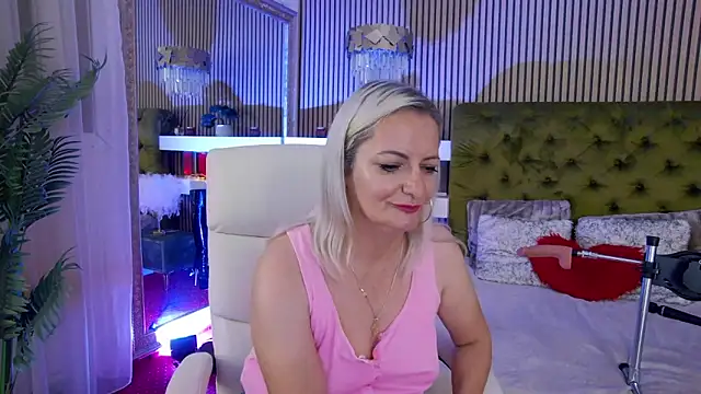 LadyTouch webcam