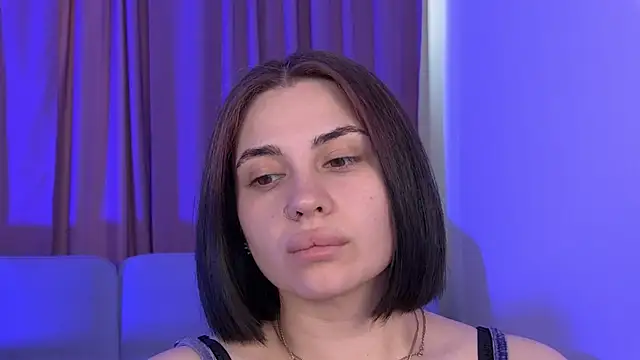 AdrianaToress webcam