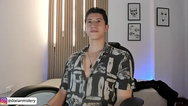 Dorianmistery2322_ webcam