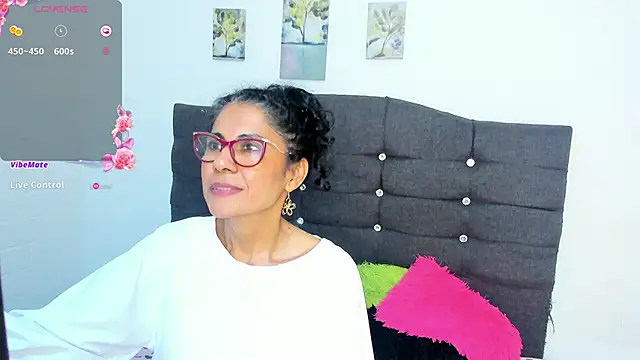 antonella_rizzo01 - Antonella_Rizzo01's free webcam - UK Sex Cams
