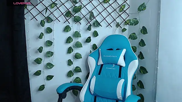 Nika_1_ webcam