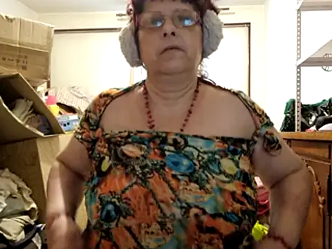 Samantha_Squirt@xh live sex cam