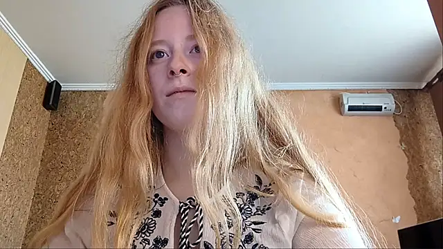KateVibe_01 webcam