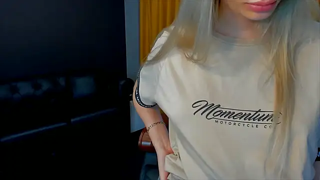 HaleySweet18 webcam