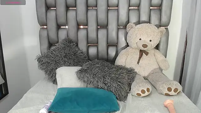 Madison_Copers webcam
