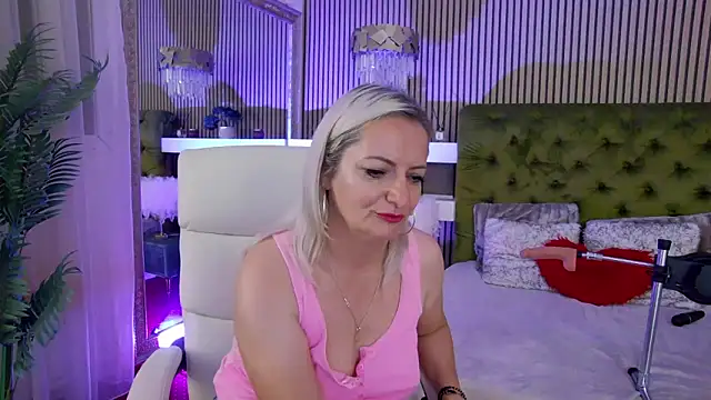 LadyTouch webcam