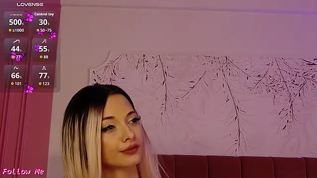 PinkySparks webcam