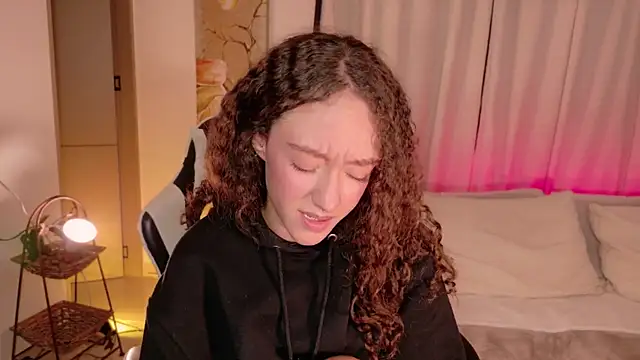 ChloeMoreti webcam