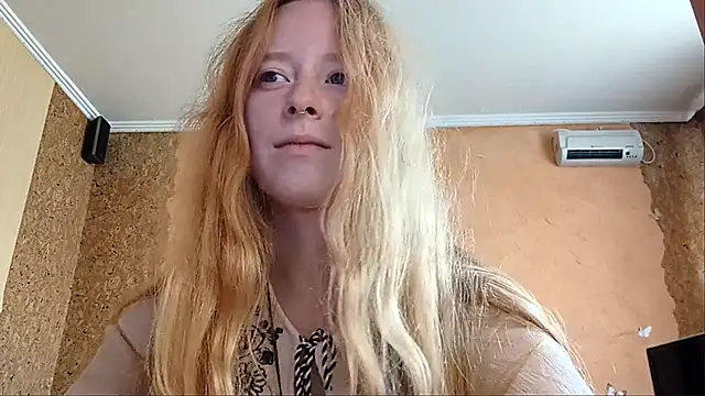 KateVibe_01 webcam