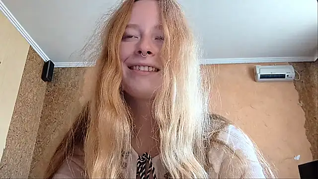 KateVibe_01 webcam