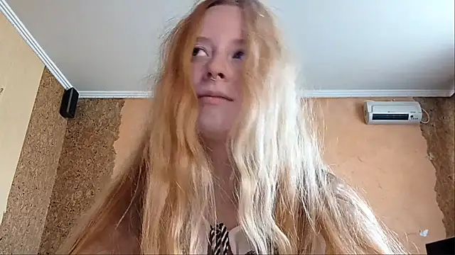 KateVibe_01 webcam