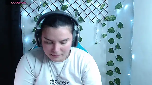 Nika_1_ webcam