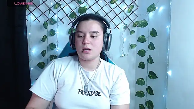Nika_1_ webcam