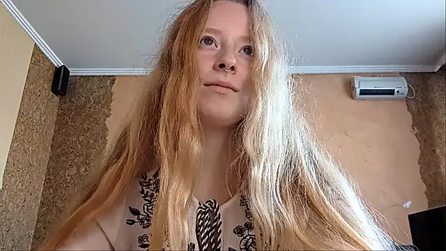 KateVibe_01 webcam