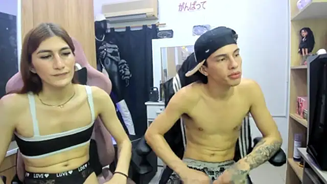 Pride_couple webcam