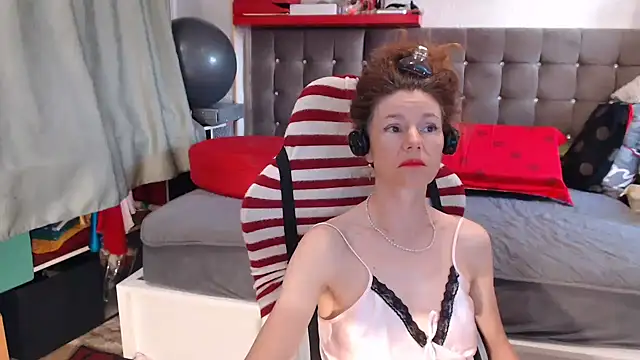 kellyterapy webcam
