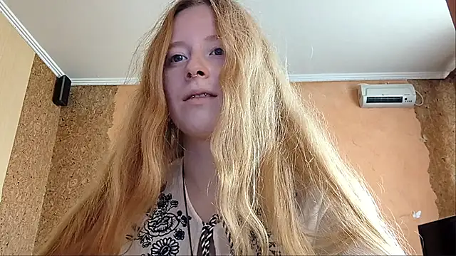 KateVibe_01 webcam