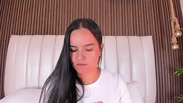 LucieMillerr webcam