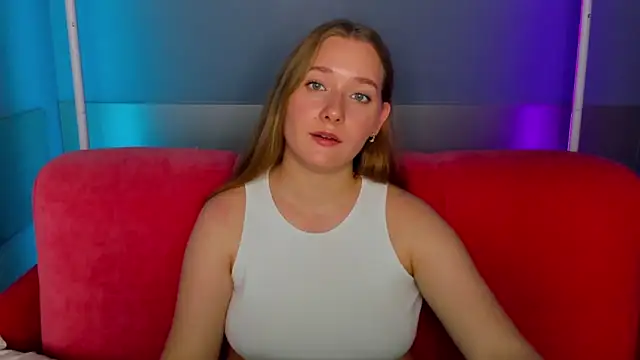 AlinaVice webcam