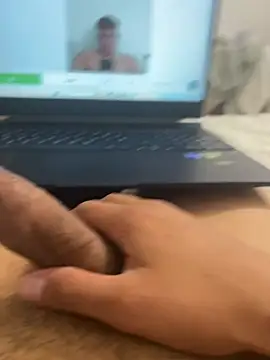 mikeeeeeell webcam