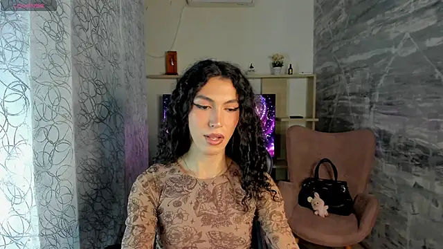 Modelo: allicemackenzie