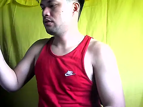 HairyHottestpinoyHandsome webcam